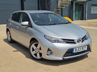 Toyota Auris 2013