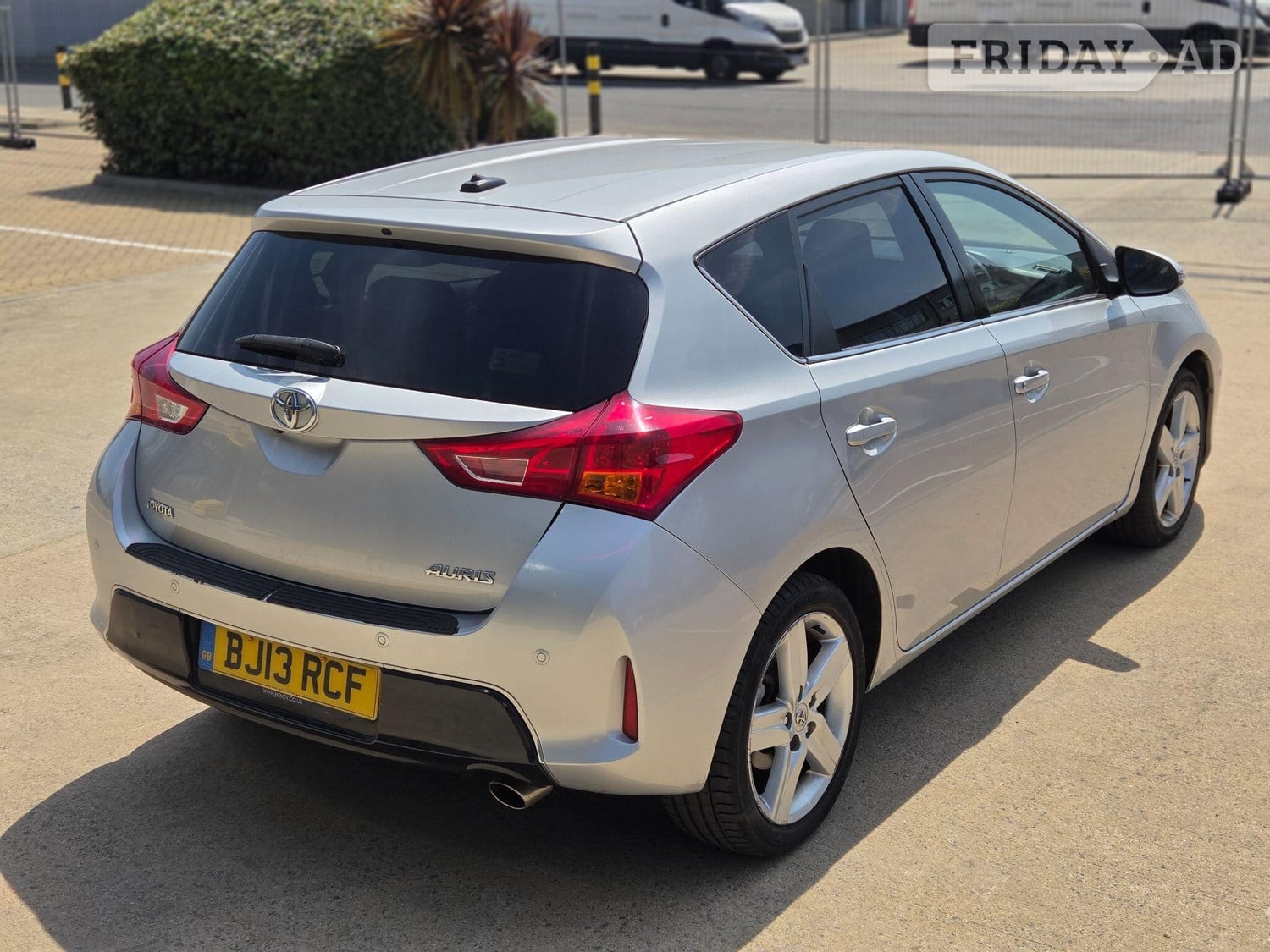 [ berth ]Toyota Auris
