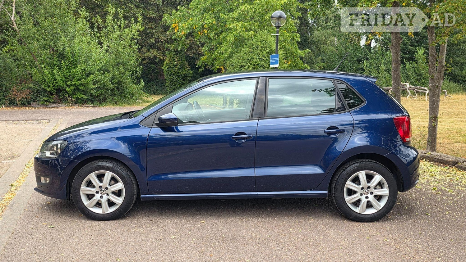 Volkswagen Polo 2013 - Cars