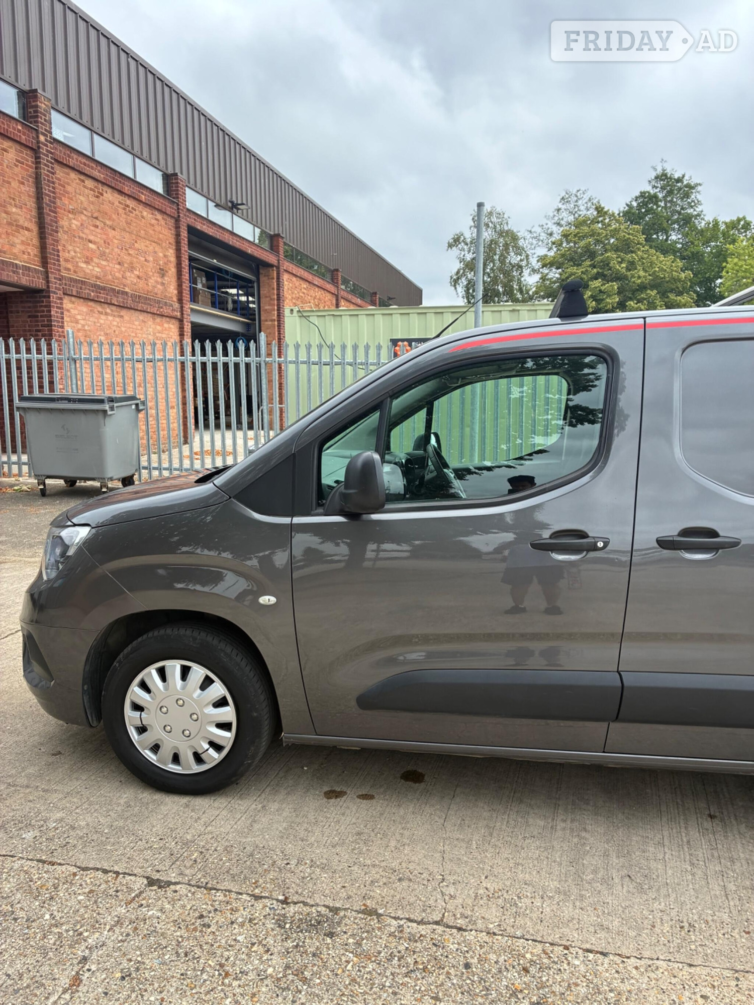 Vauxhall Combo 2019 - Vans & Commercial Vehicles in Reading