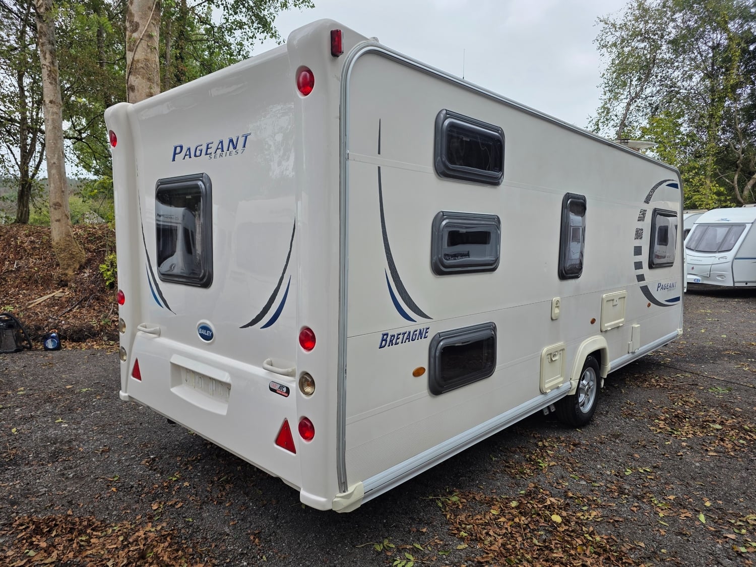 [ berth ]Bailey Pageant Series 7