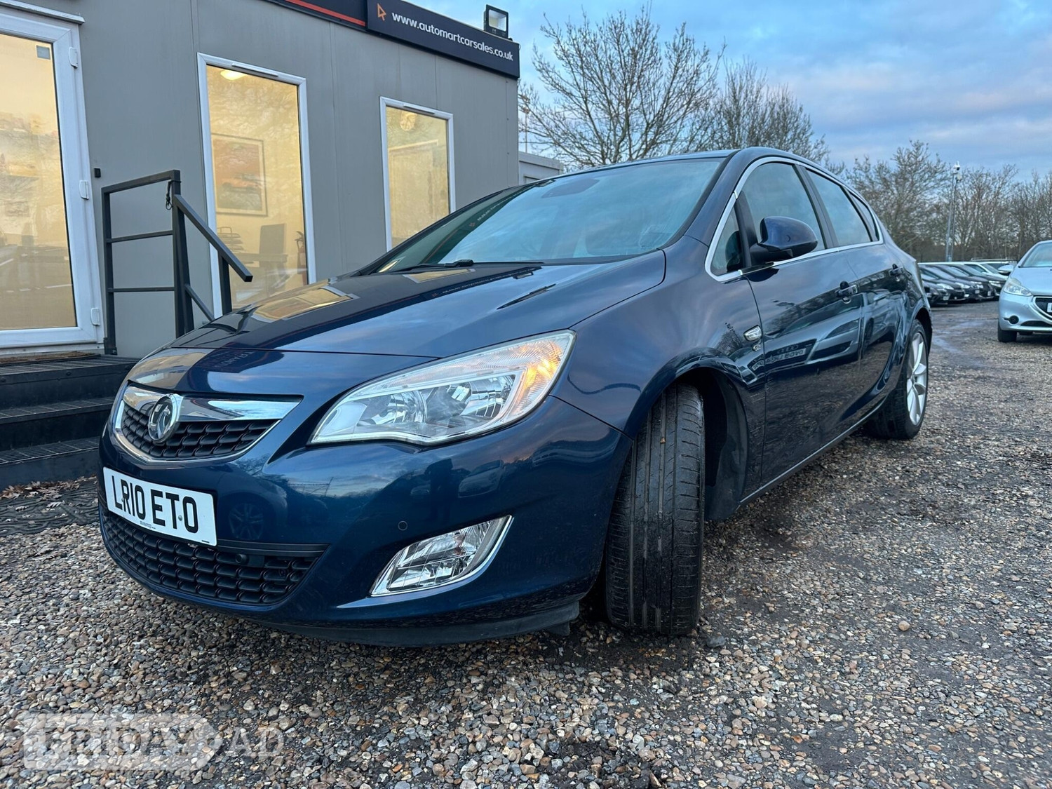 [ berth ]Vauxhall Astra