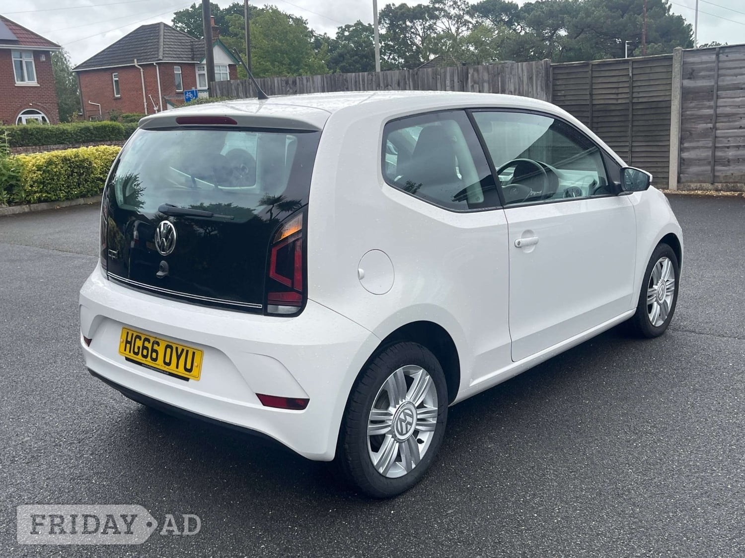 Volkswagen UP! 2017 - Cars in Storrington