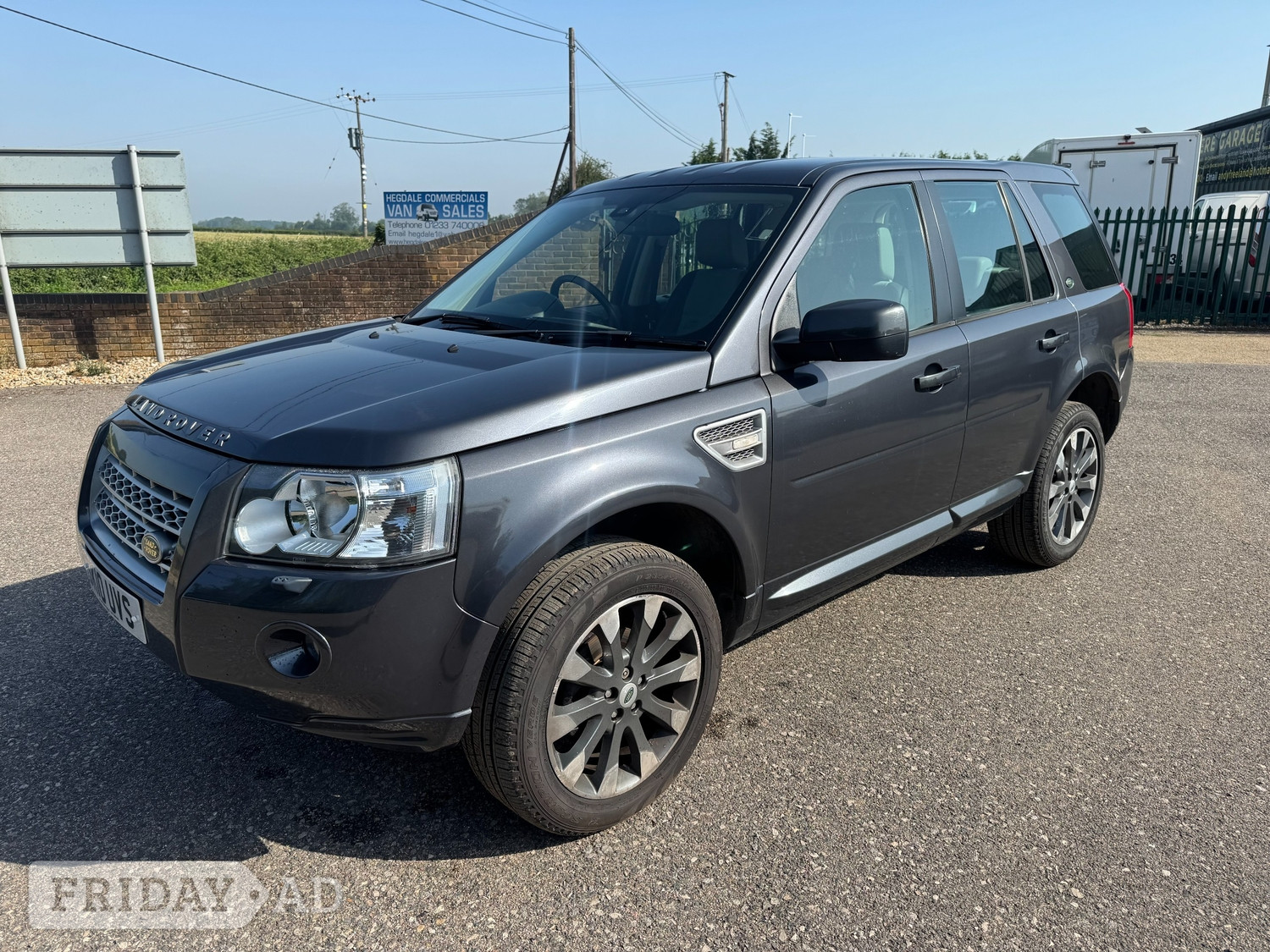 [ berth ]Land Rover Freelander 2