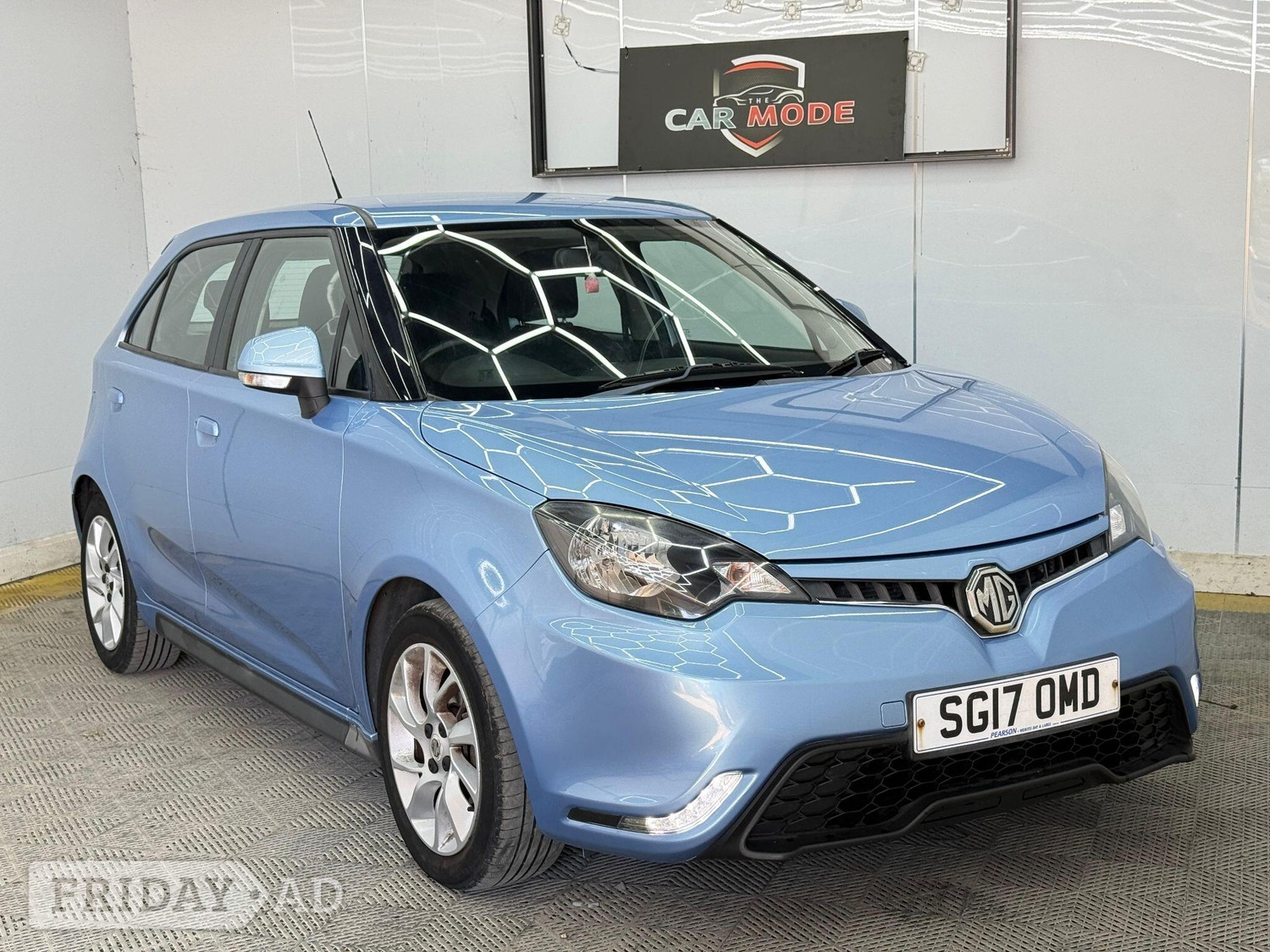 MG MG3 2017 in Hillingdon