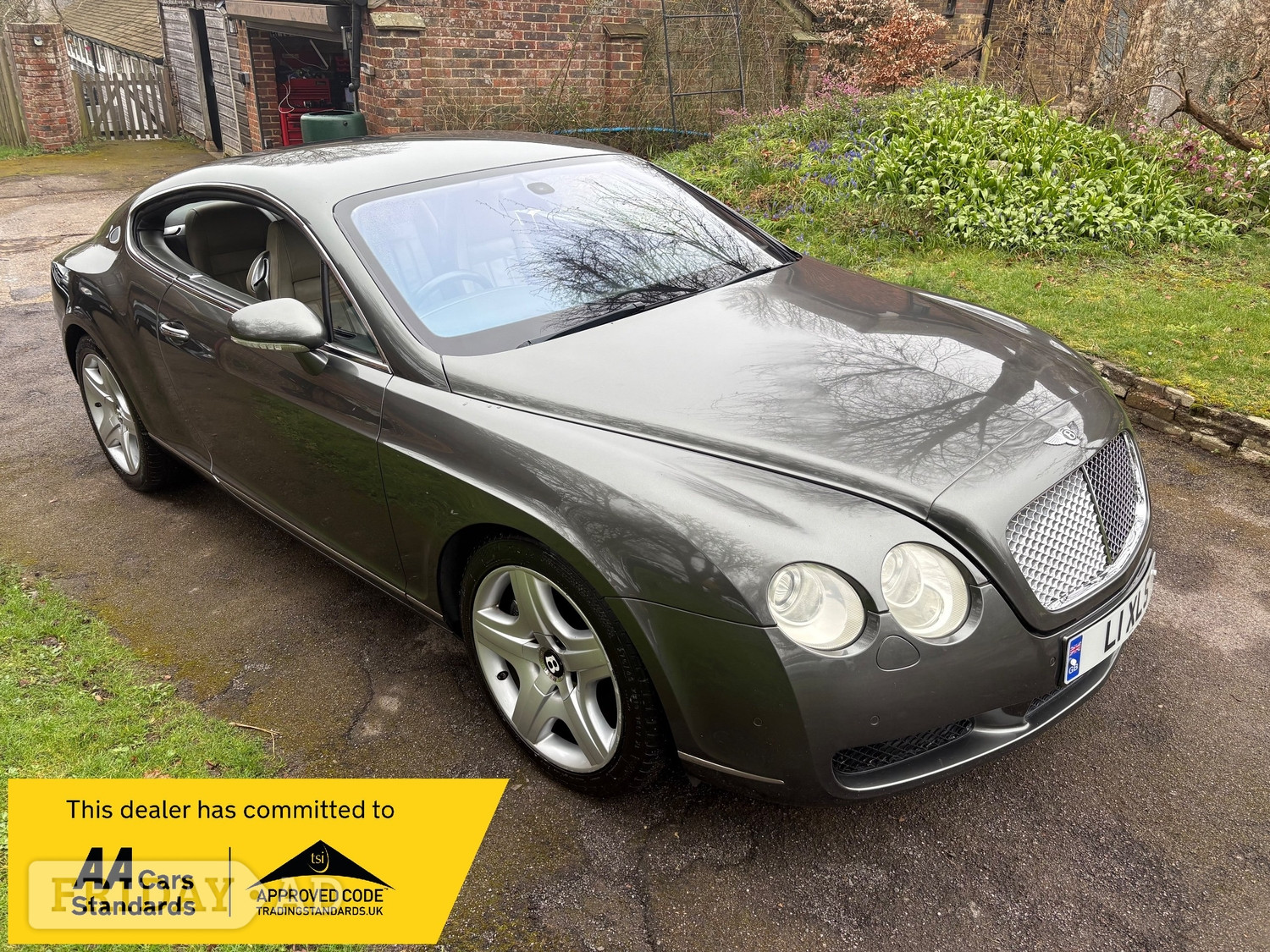 [ berth ]Bentley Continental GT