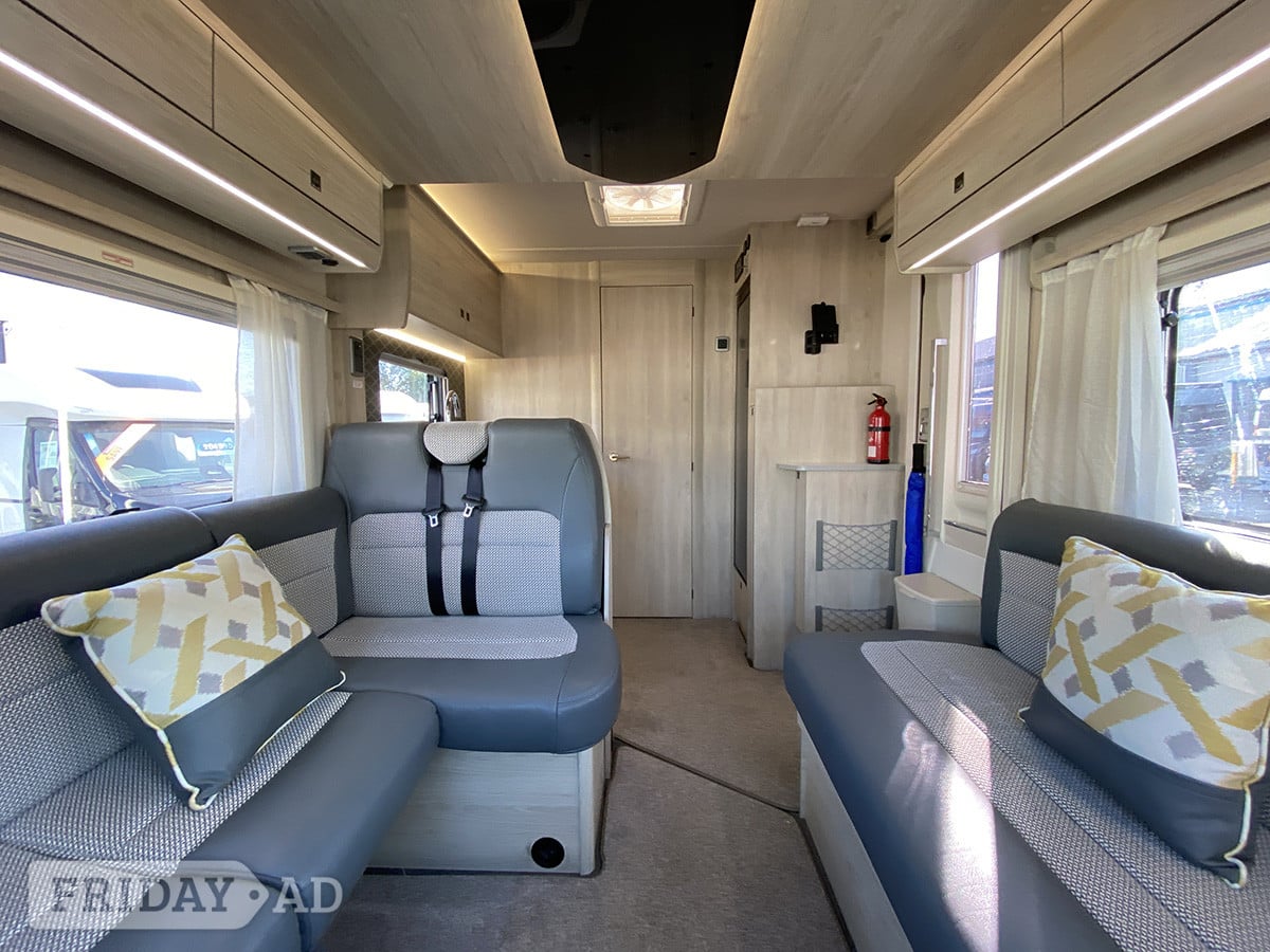 [2 berth ]Auto-Trail F-Line F60