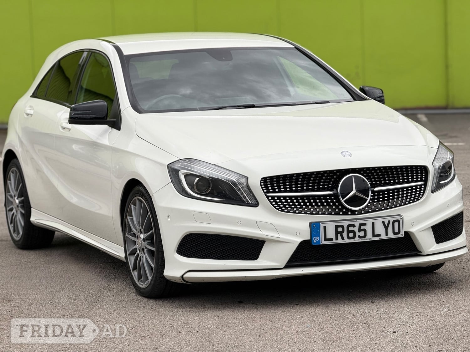 Mercedes-Benz A Class 2015 in Leeds