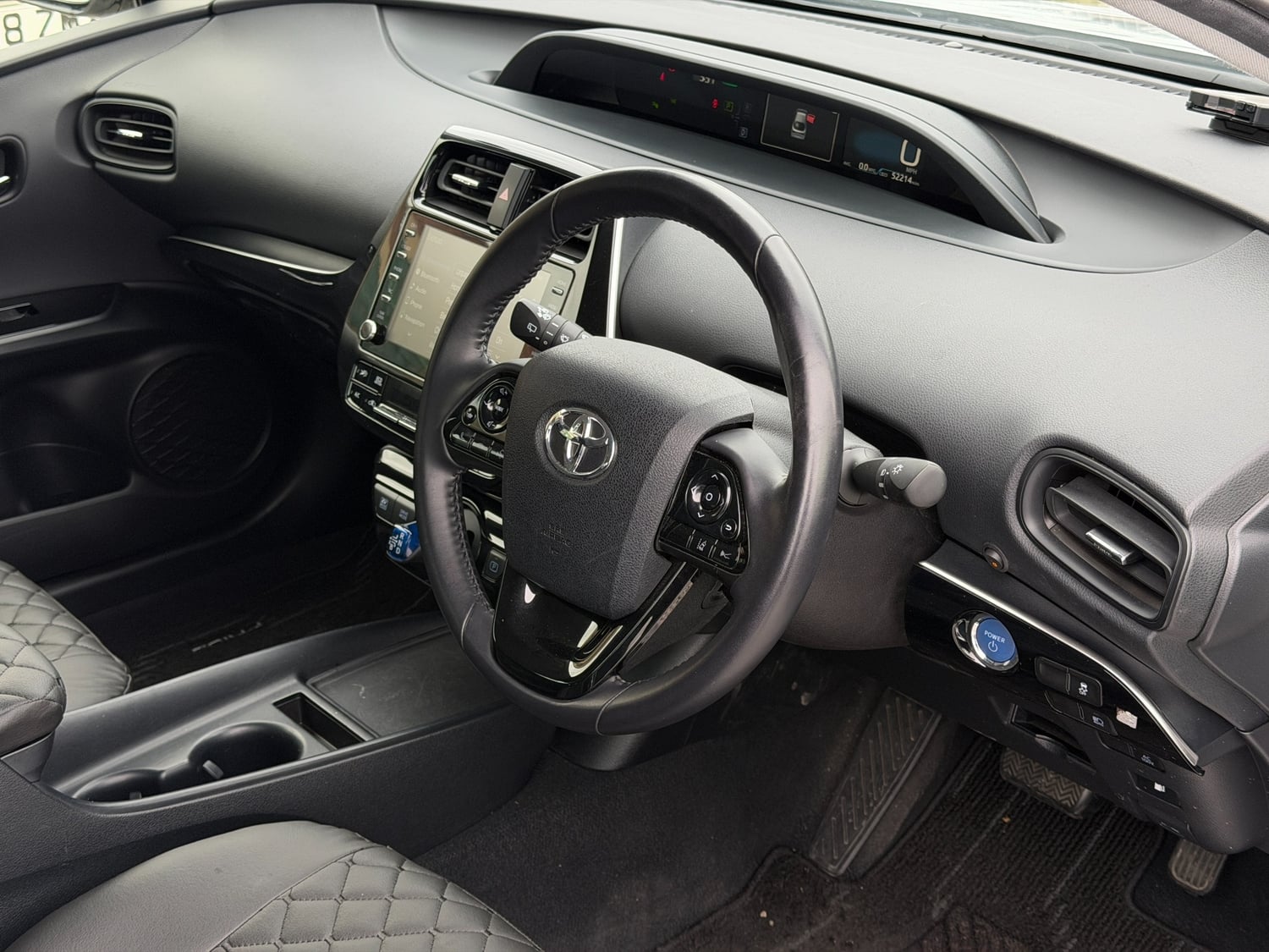 [ berth ]Toyota Prius