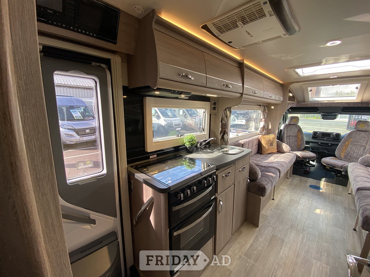 Auto-Sleepers Winchcombe  for sale - Motorhomes & Caravans in Newark