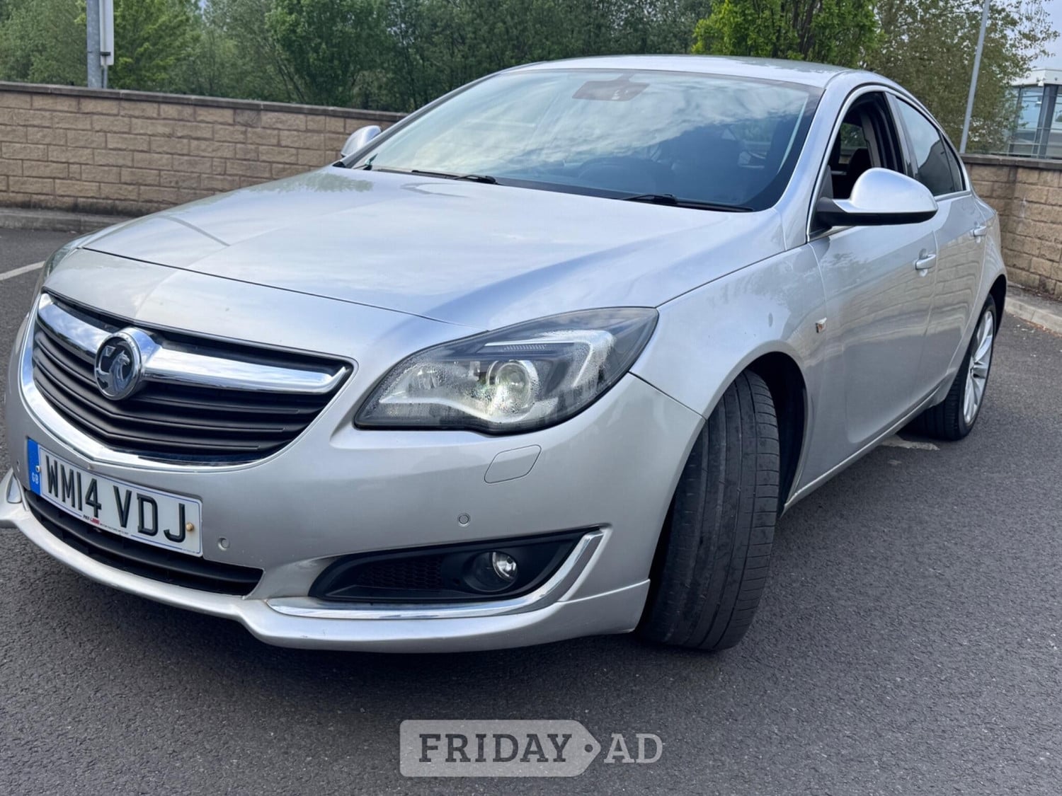 [ berth ]Vauxhall Insignia