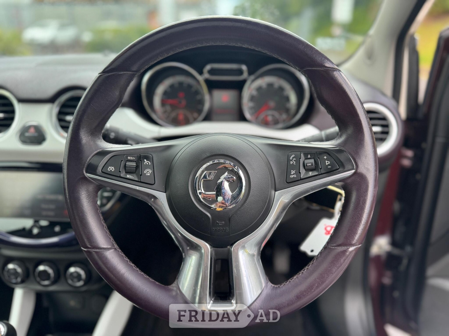 Vauxhall Adam 2013 - Cars