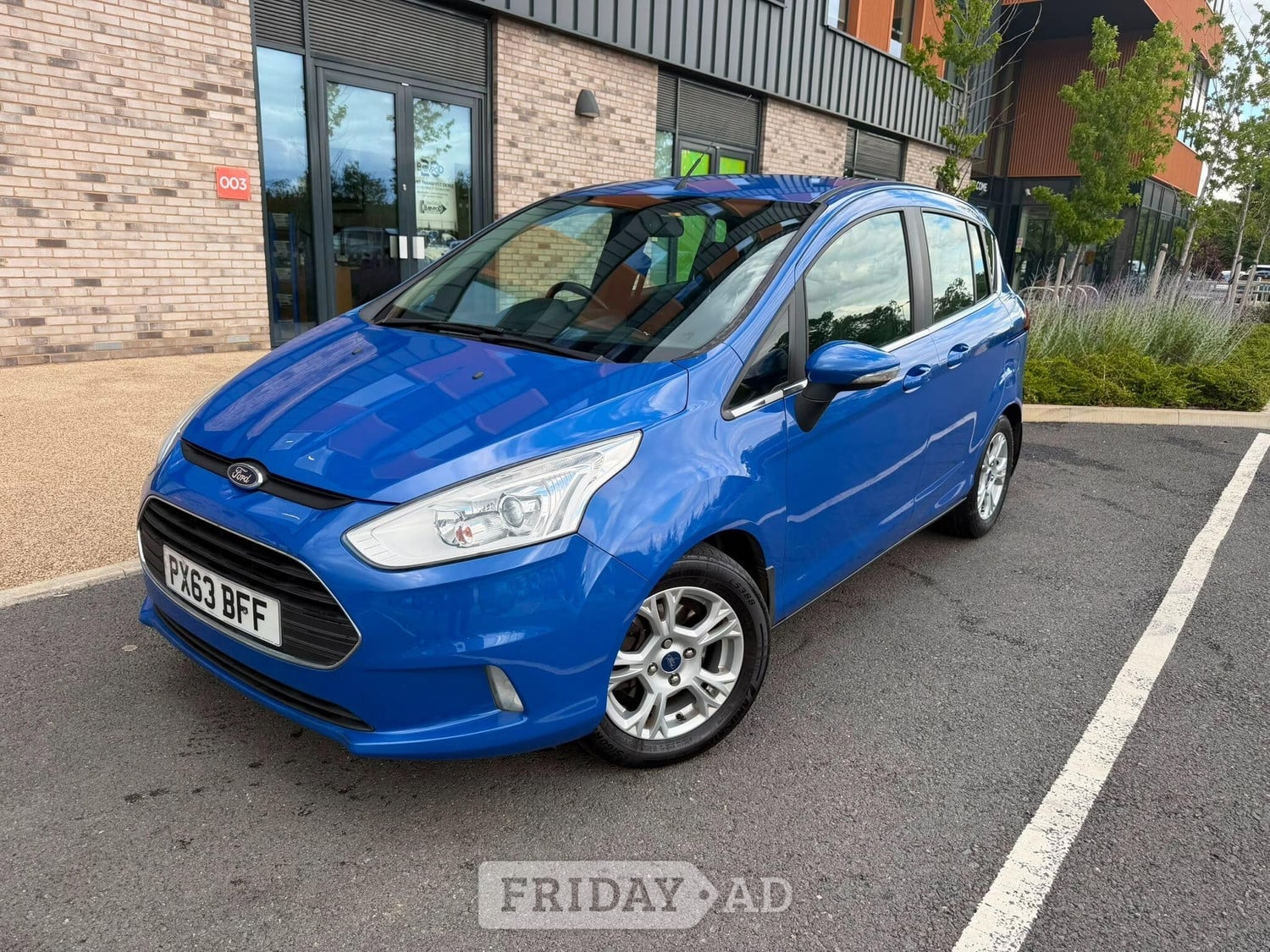 Ford B-MAX 2013 in Gillingham