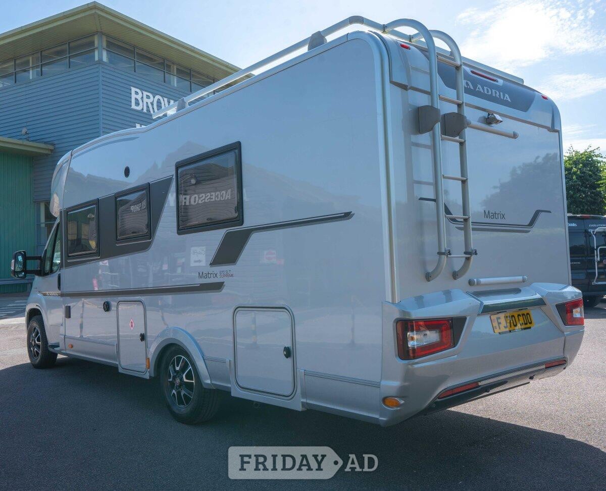 Adria Matrix Supreme 670 SLT Newark