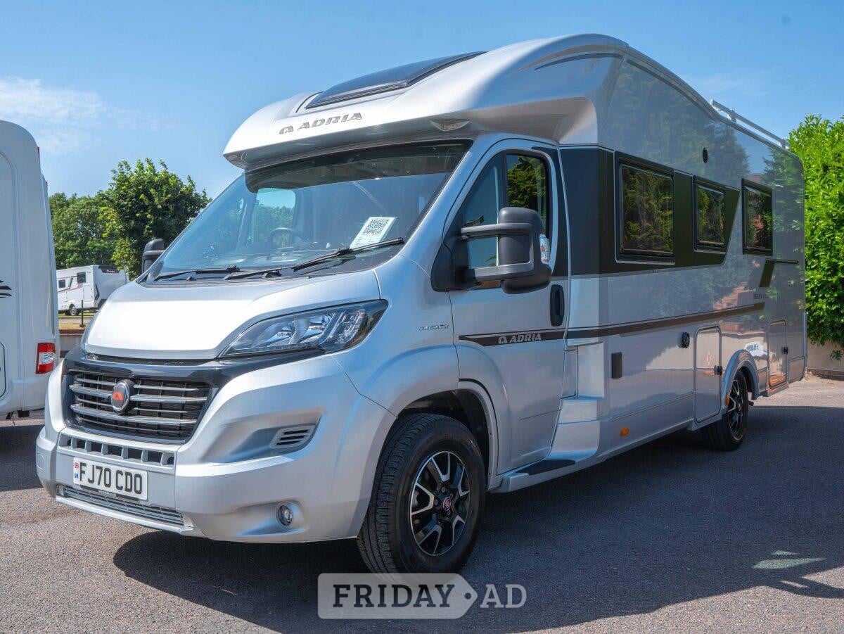 Adria Matrix Supreme 670 SLT 2020 for sale - Motorhomes & Caravans in Newark
