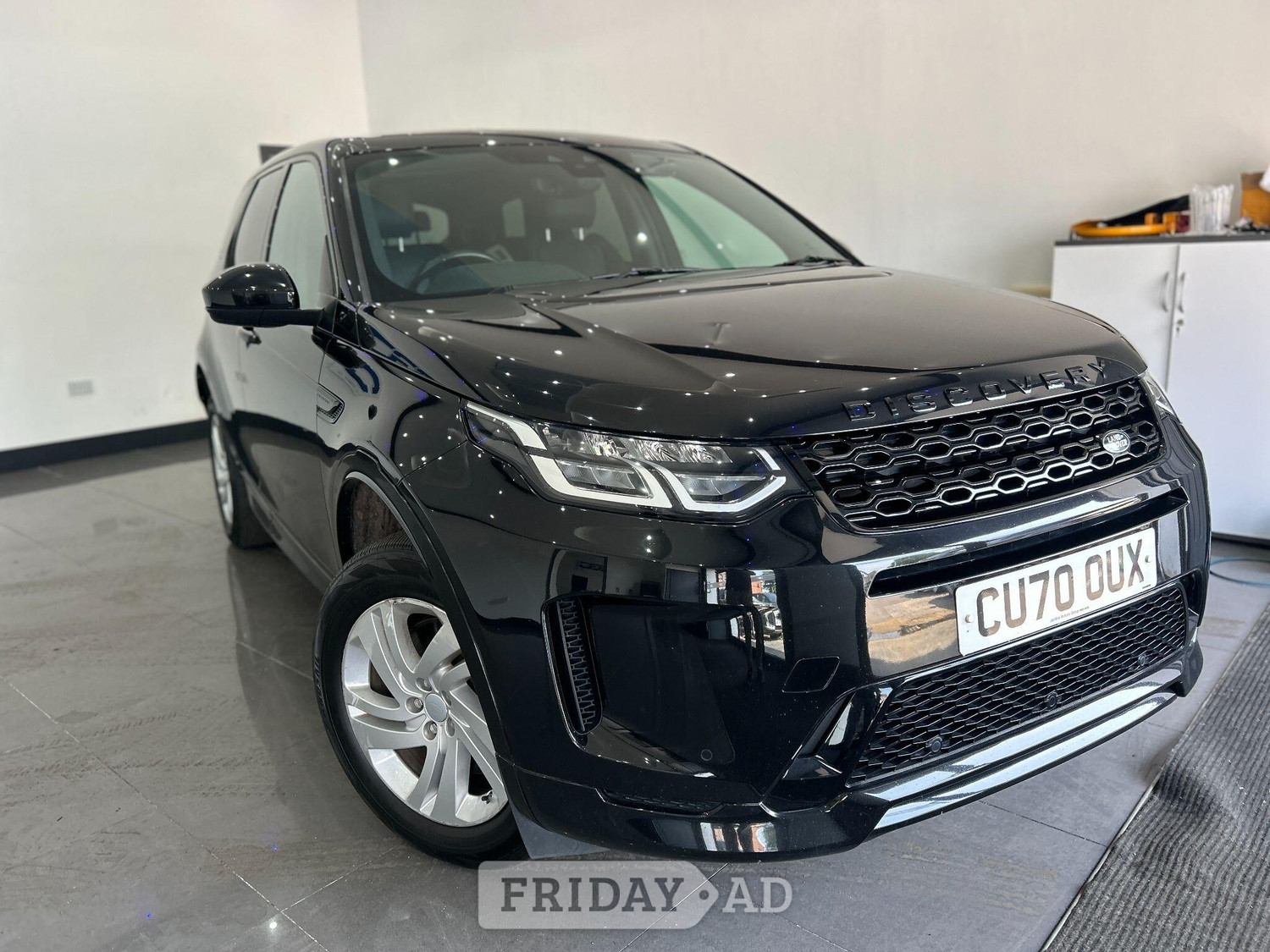 Land Rover Discovery Sport 2020 - Cars in Stockport