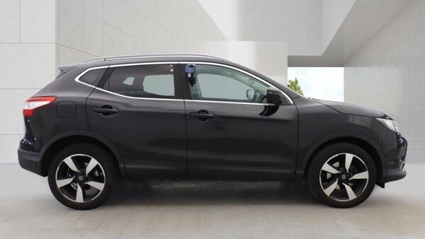 Nissan Qashqai 2017 - Cars