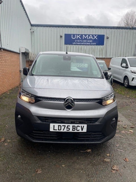 [ berth ]Citroen Berlingo