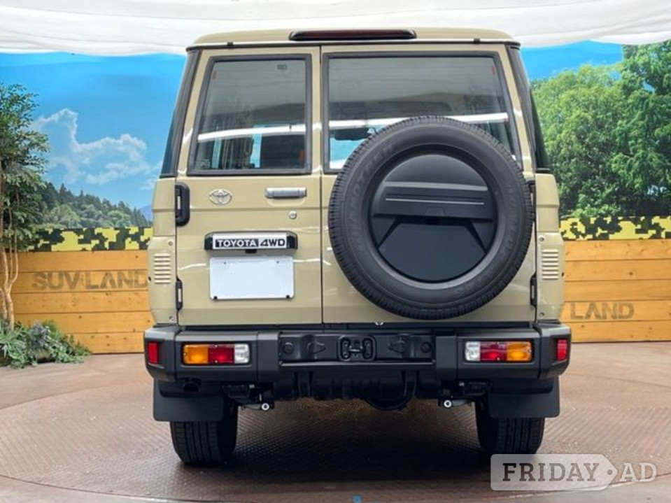 [ berth ]Toyota Land Cruiser
