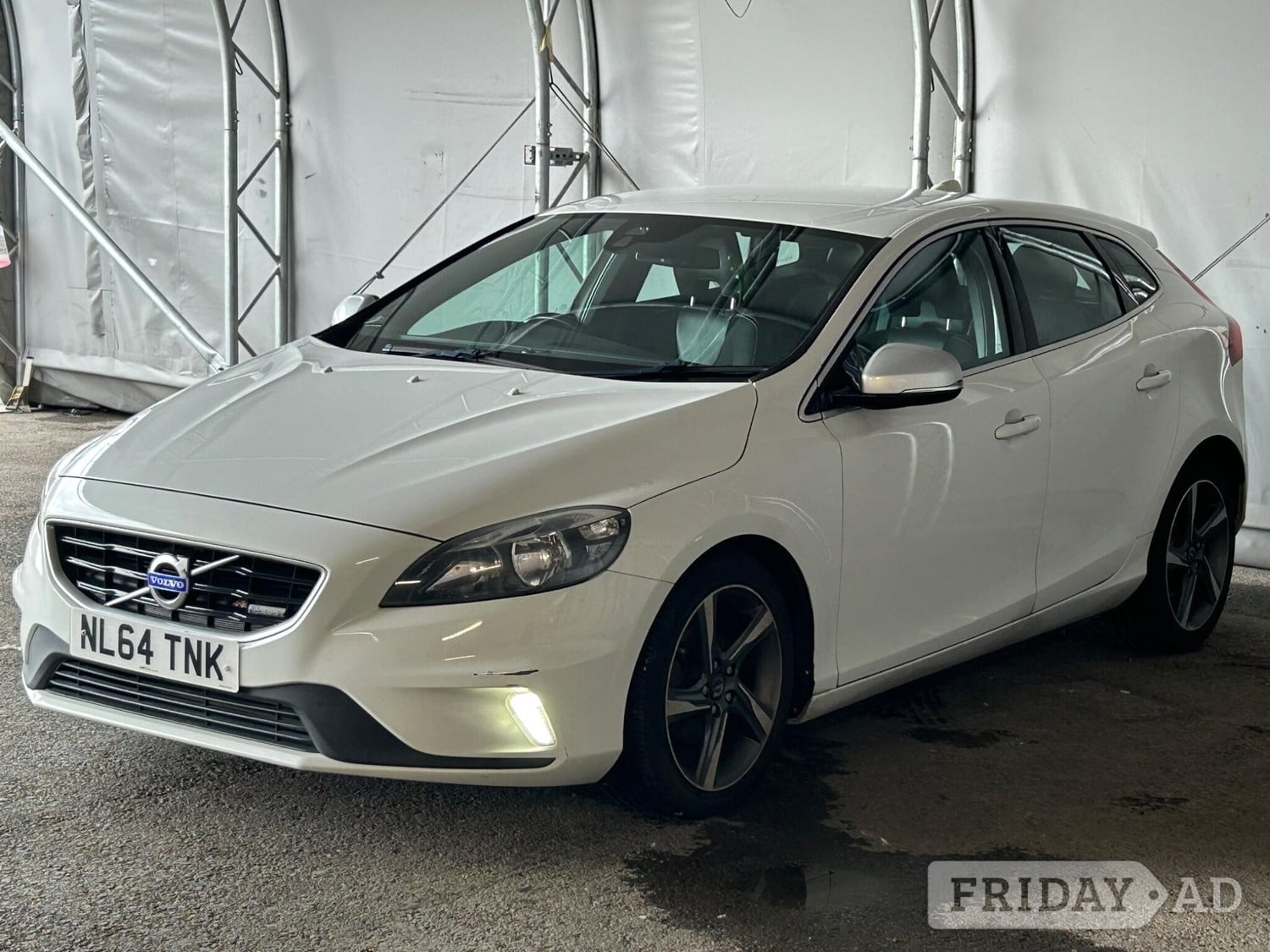 [ berth ]Volvo V40