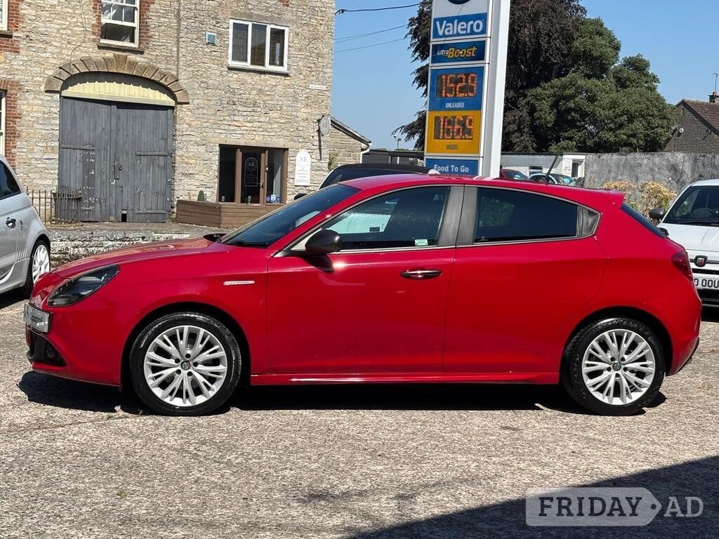 Alfa Romeo Giulietta 2016 - Cars in Yeovil