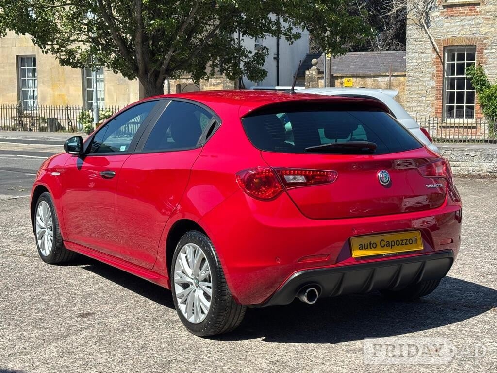 Alfa Romeo Giulietta 2016 - Cars