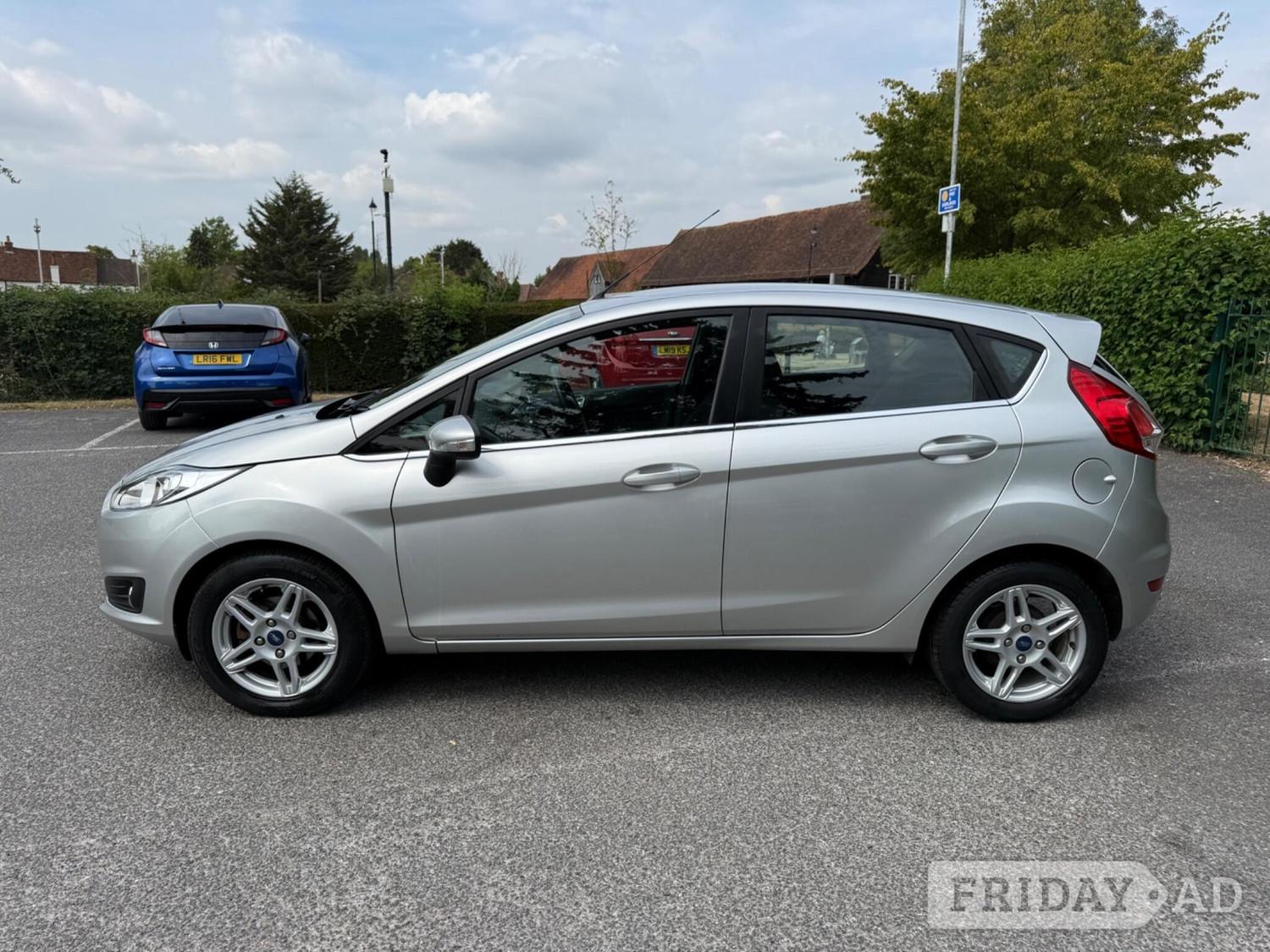 Ford Fiesta 2013 - Cars