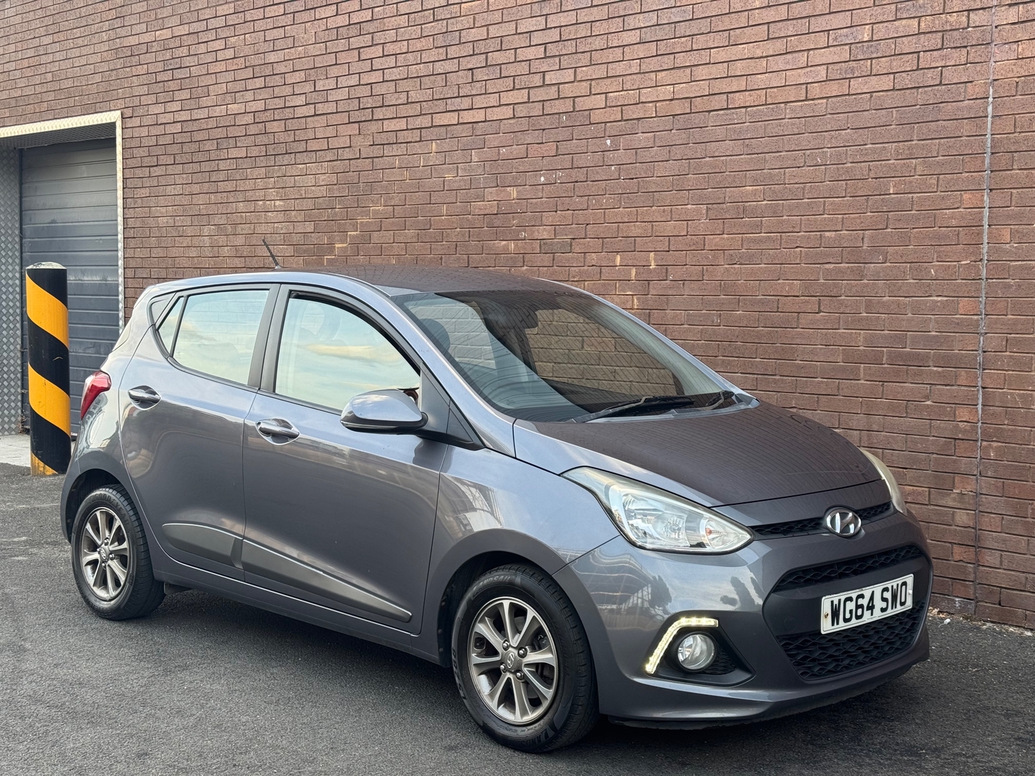Hyundai i10 2014 - Cars in Ashford