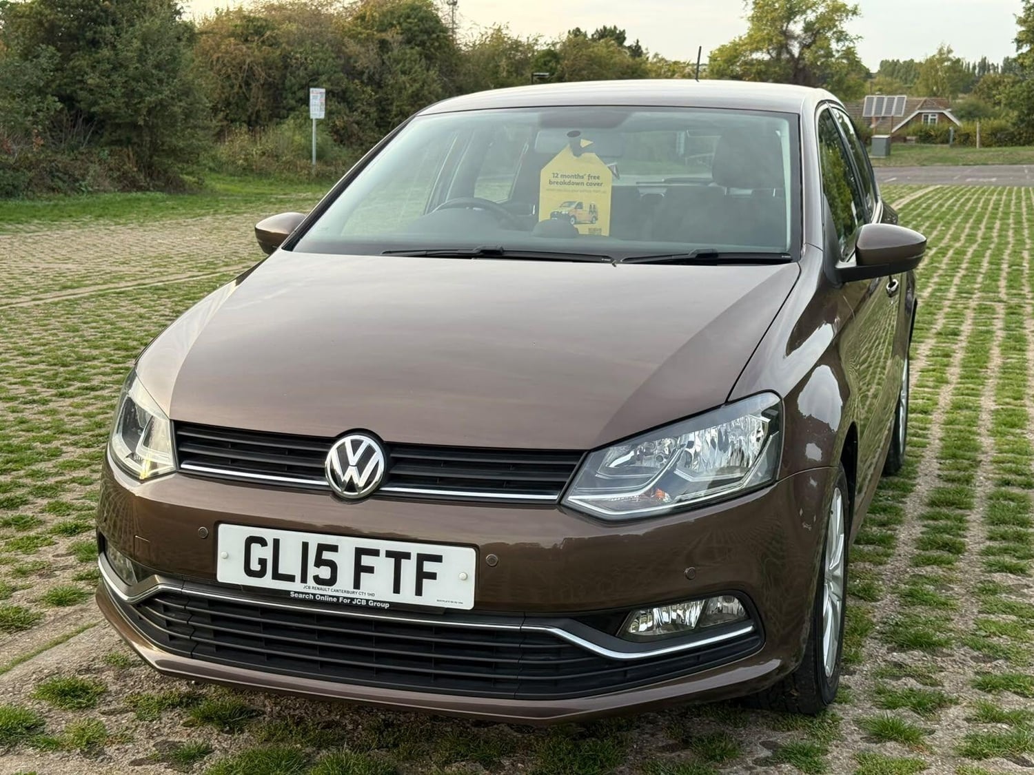 Volkswagen Polo 2015 - Cars