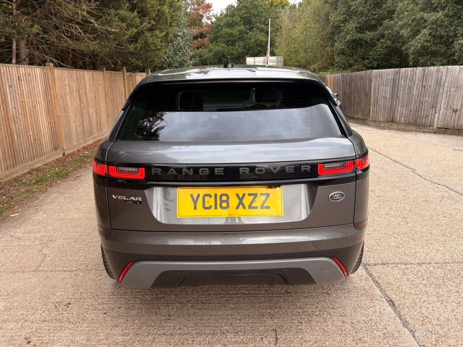 Land Rover Range Rover Velar 2018 - Cars
