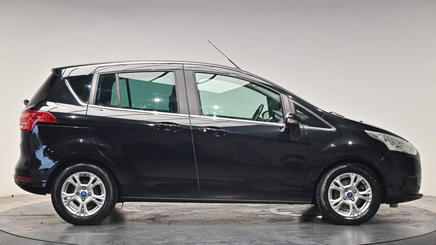 Ford B-MAX 2015 - Cars in Cullompton