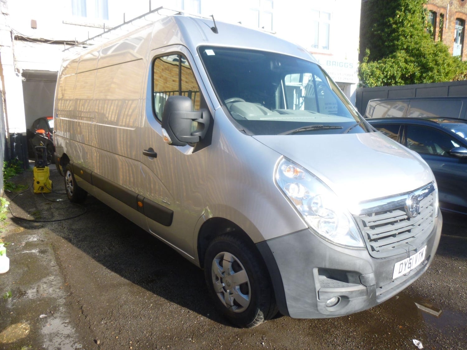 [ berth ]Vauxhall Movano