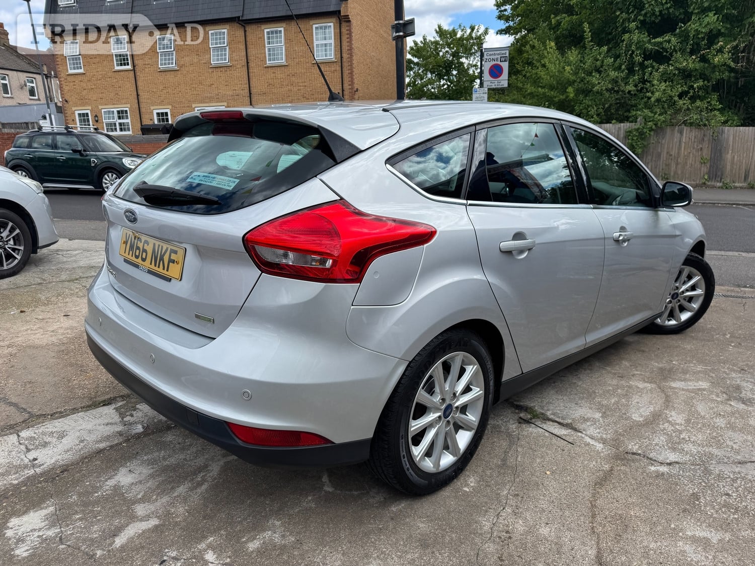Ford Focus 2017 - Cars