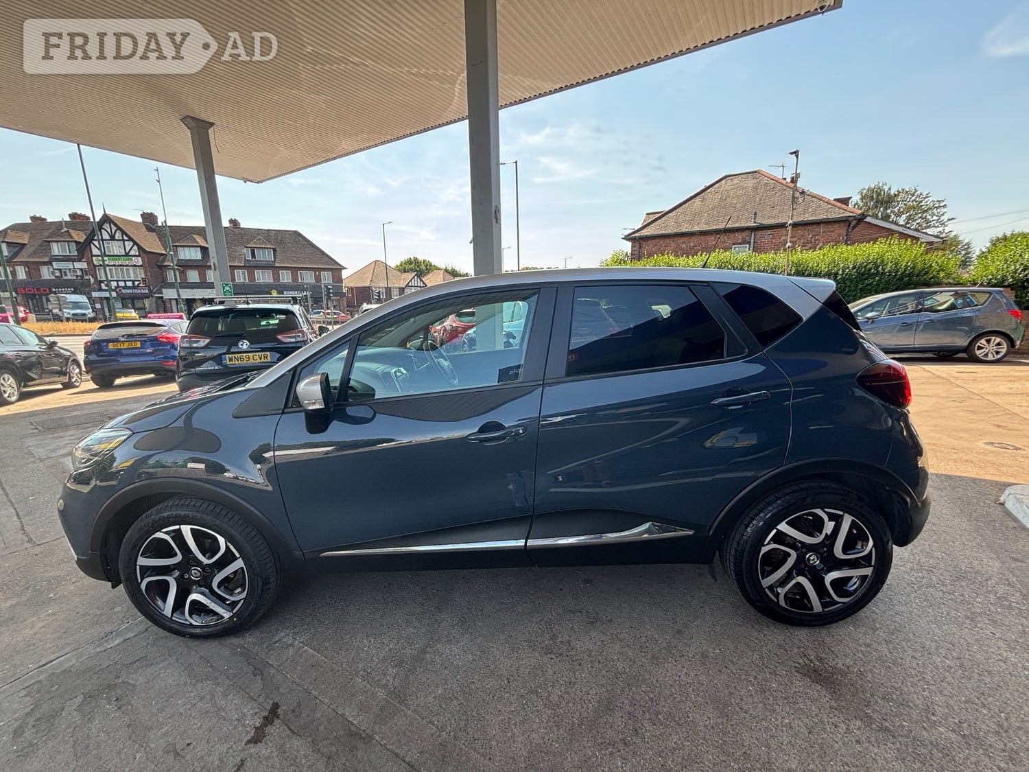 Renault Captur 2019 - Cars