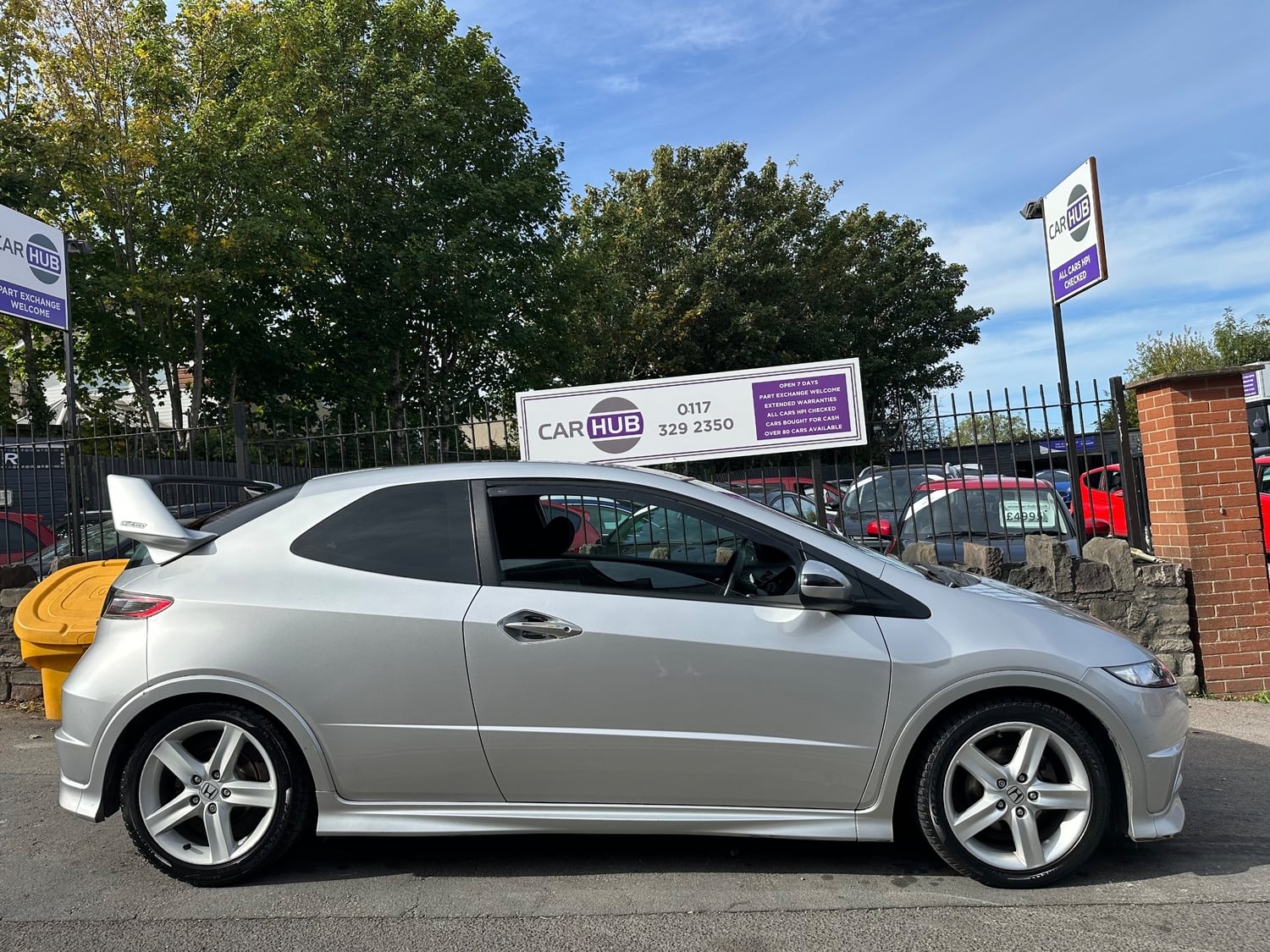 Honda Civic 2010 - Cars in Bristol