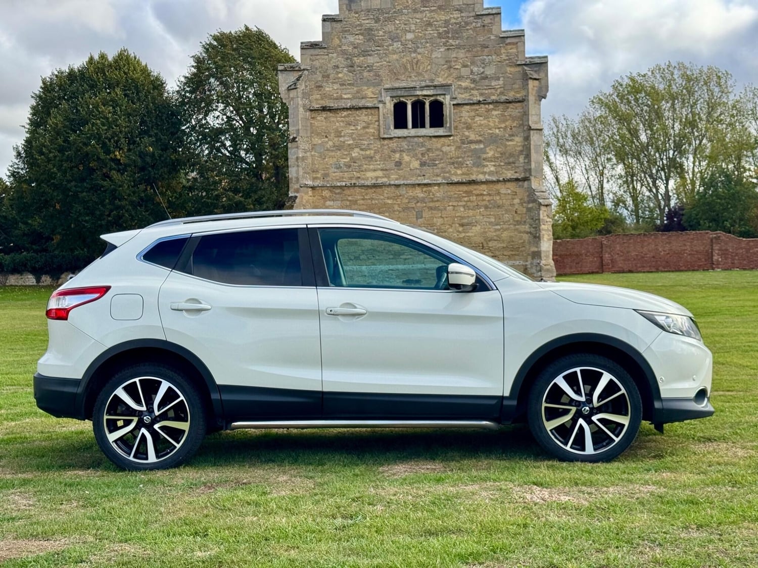 [ berth ]Nissan Qashqai