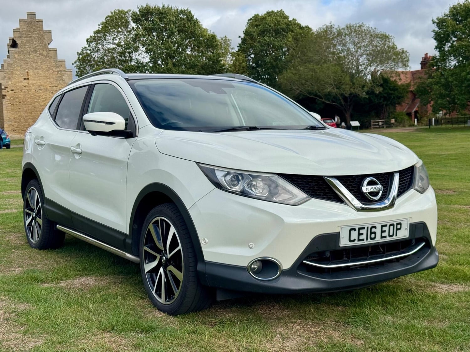 Nissan Qashqai 2016 - Cars