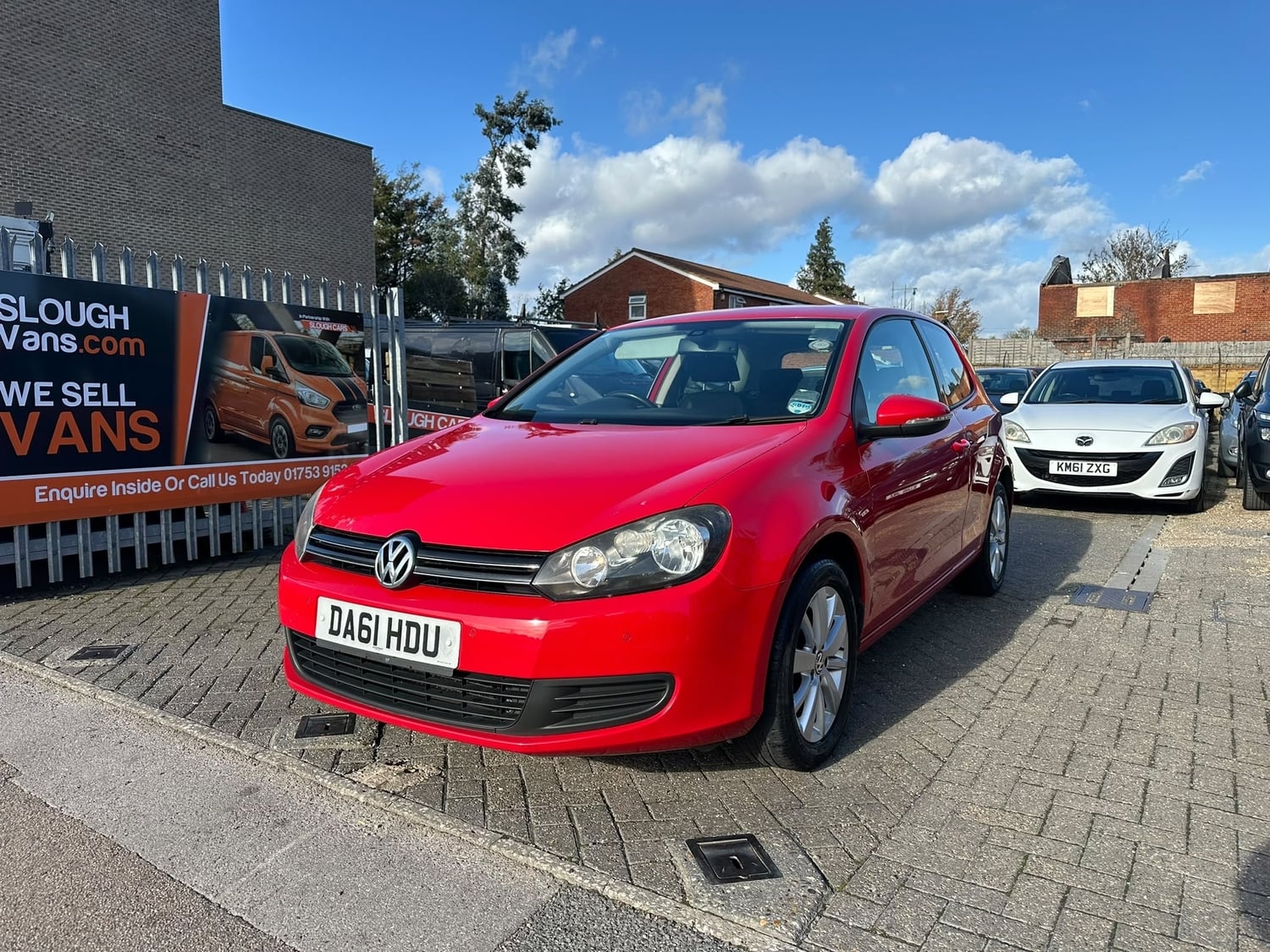 Volkswagen Golf Slough