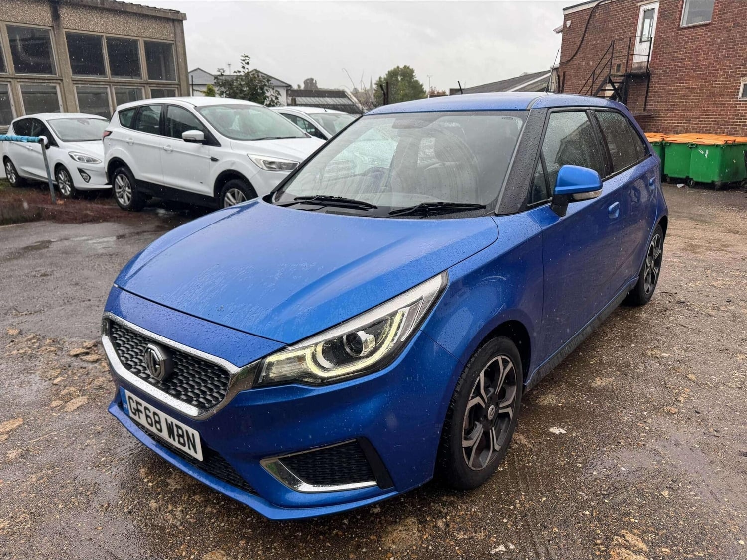 [ berth ]MG MG3