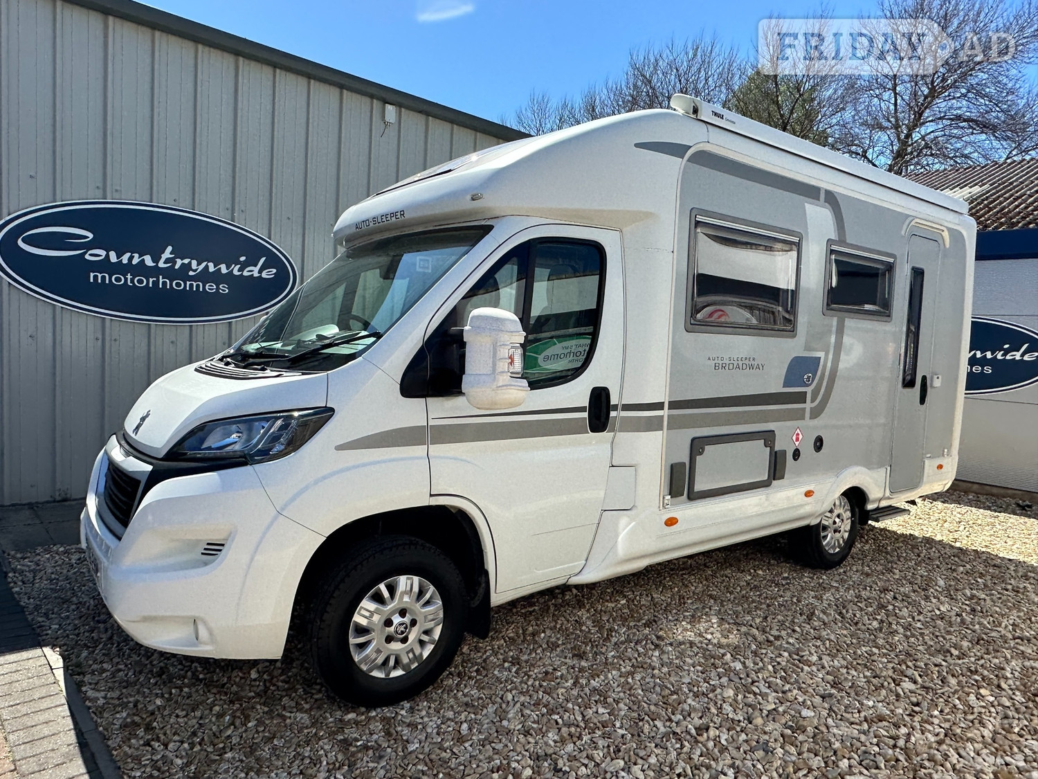 Auto-Sleepers Broadway EB 2016 - Motorhomes & Caravans