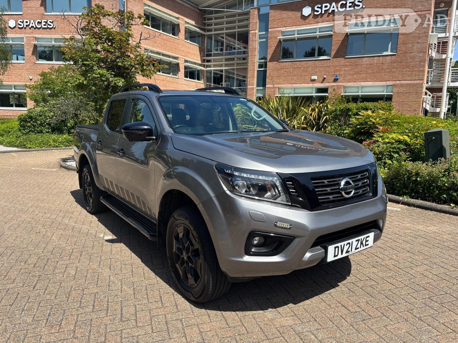 [ berth ]Nissan Navara