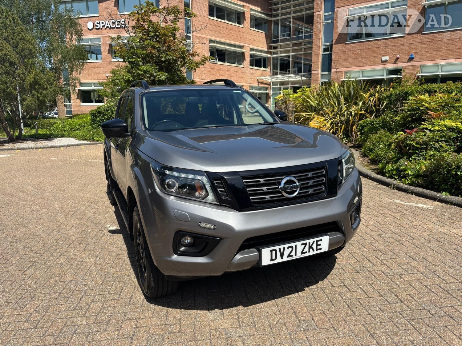 Nissan Navara 2021 - Cars in Fareham