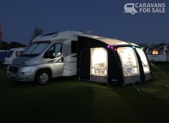 Kampa Motor Ace Air 400 Awning- good condition +interior carpet
