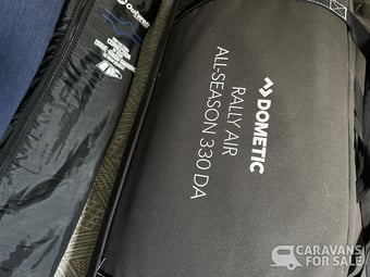 Never used Dometic Rally Air all season 330 DA