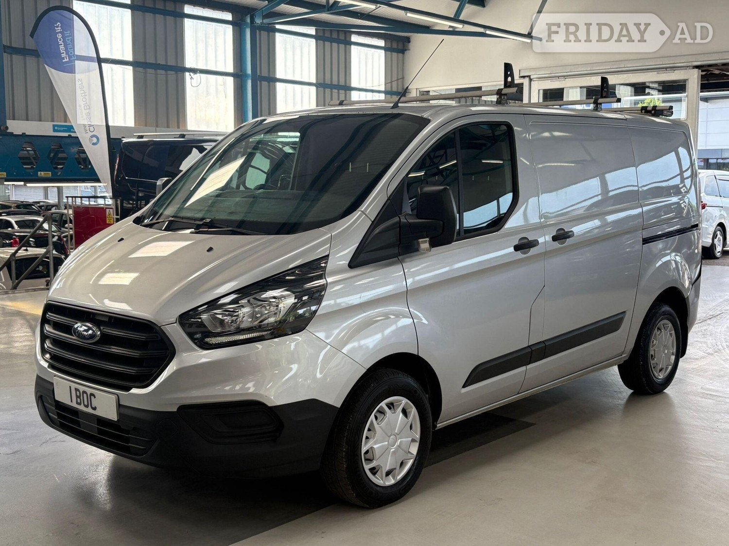 [ berth ]Ford Transit Custom