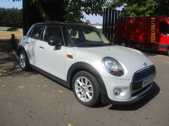 Mini Hatch 2015