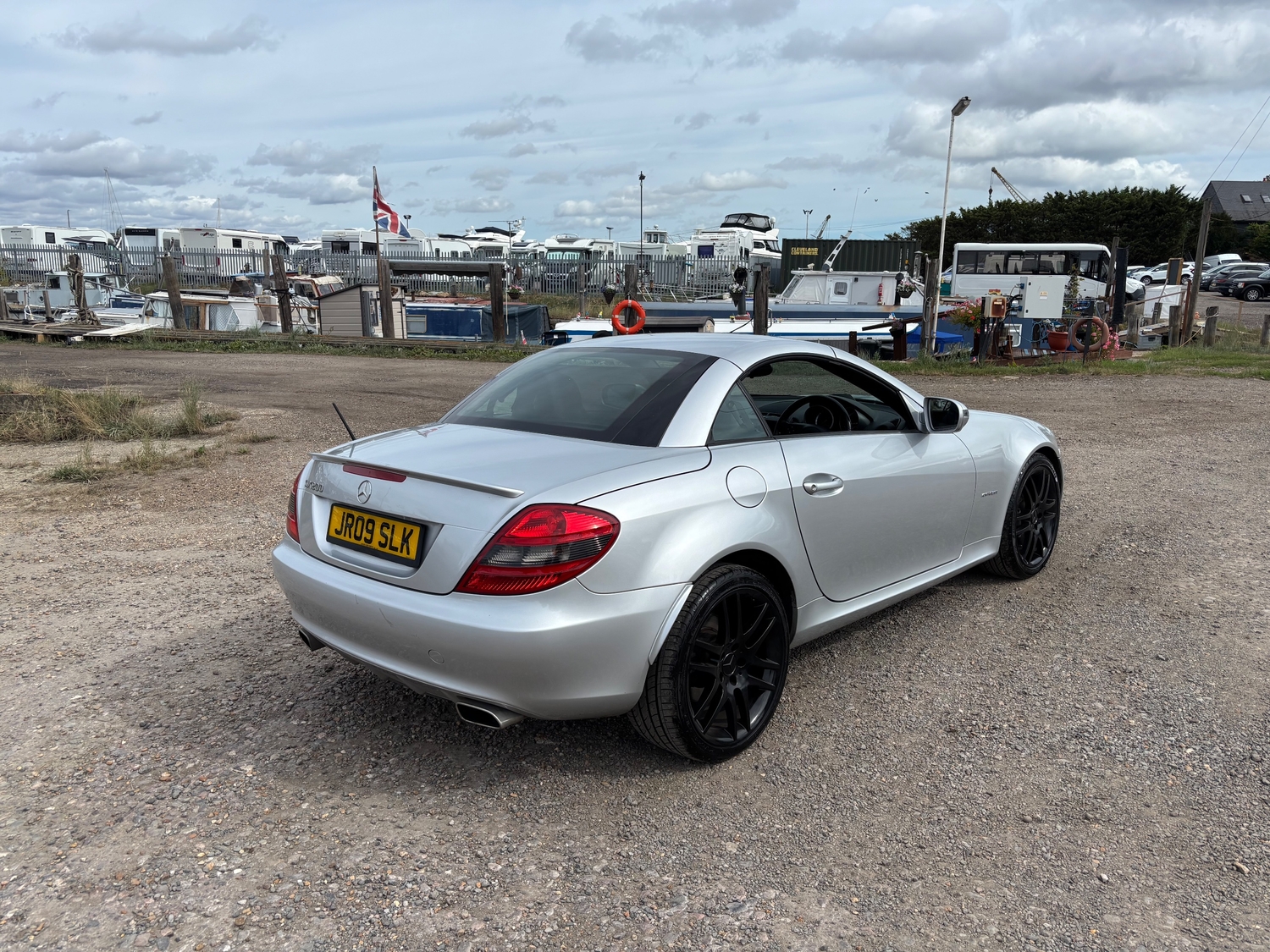 [ berth ]Mercedes-Benz SLK