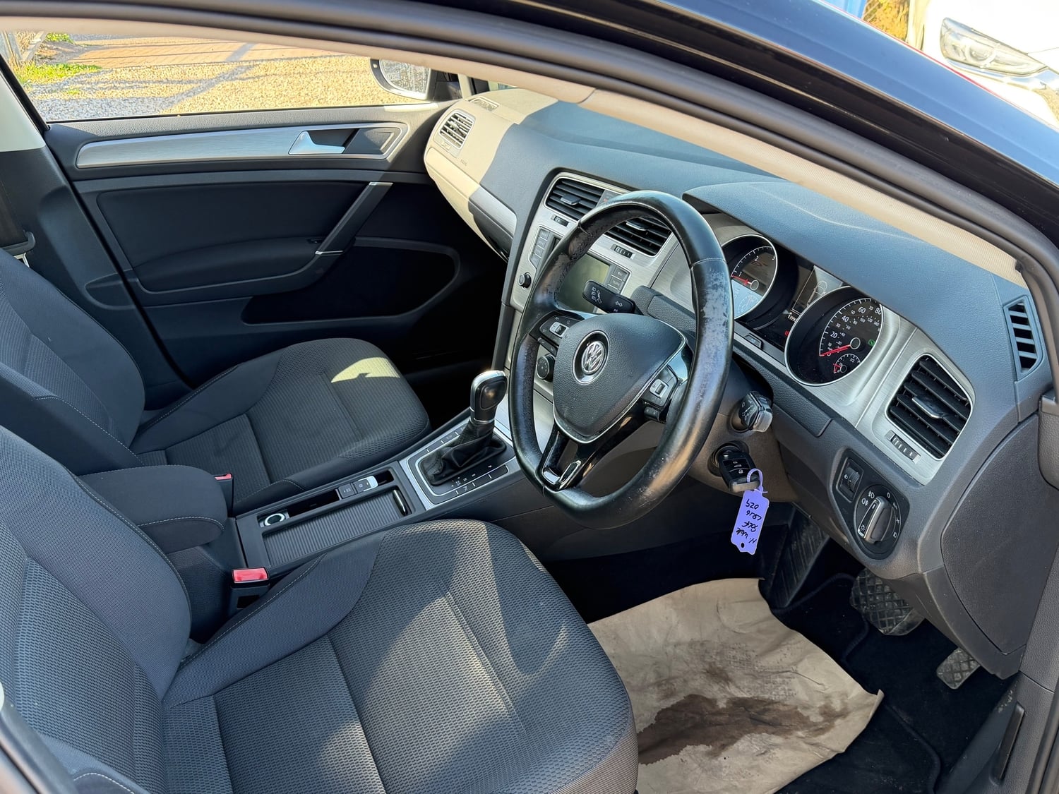 [ berth ]Volkswagen Golf