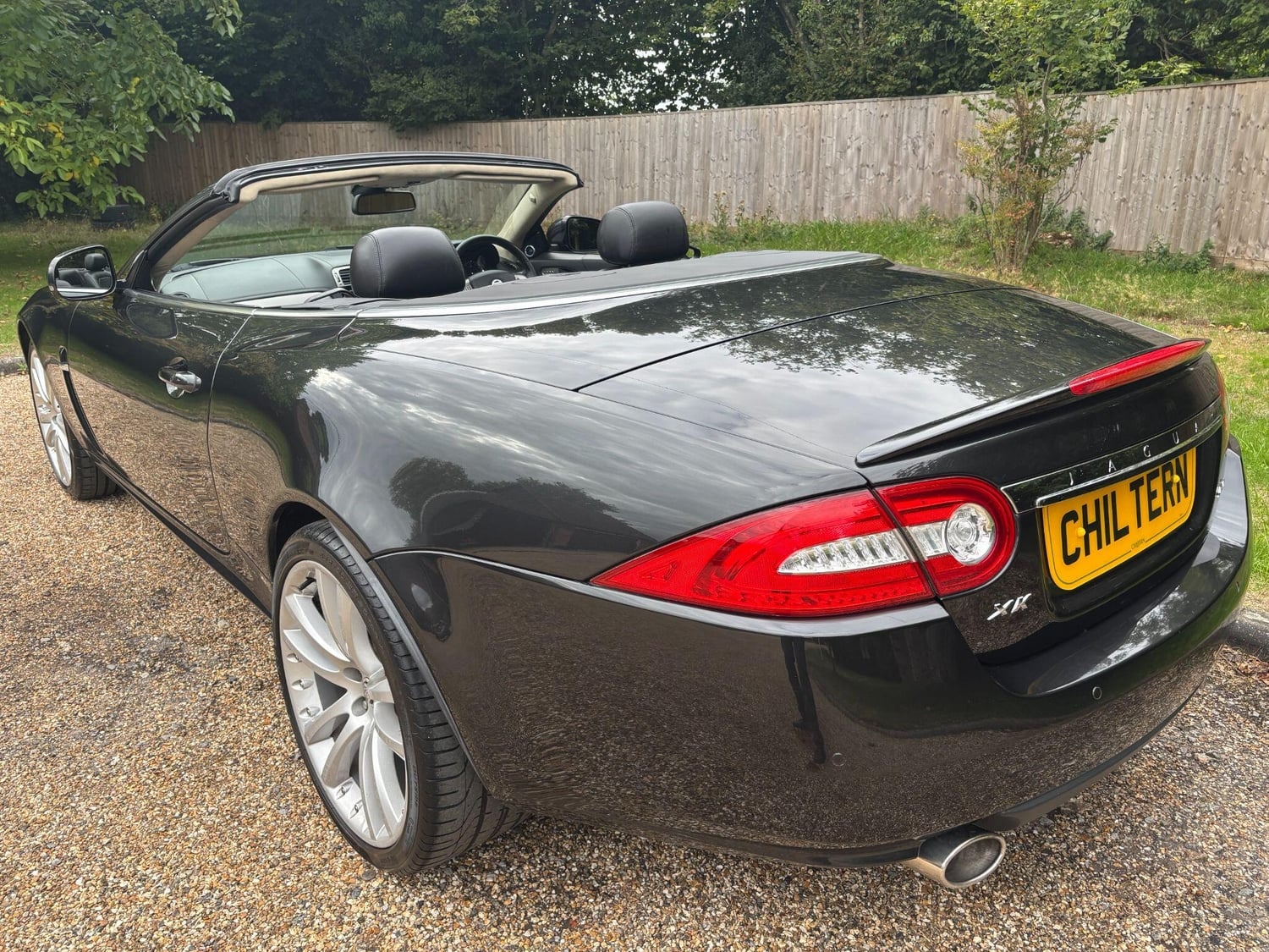 Jaguar XK 2011 - Cars