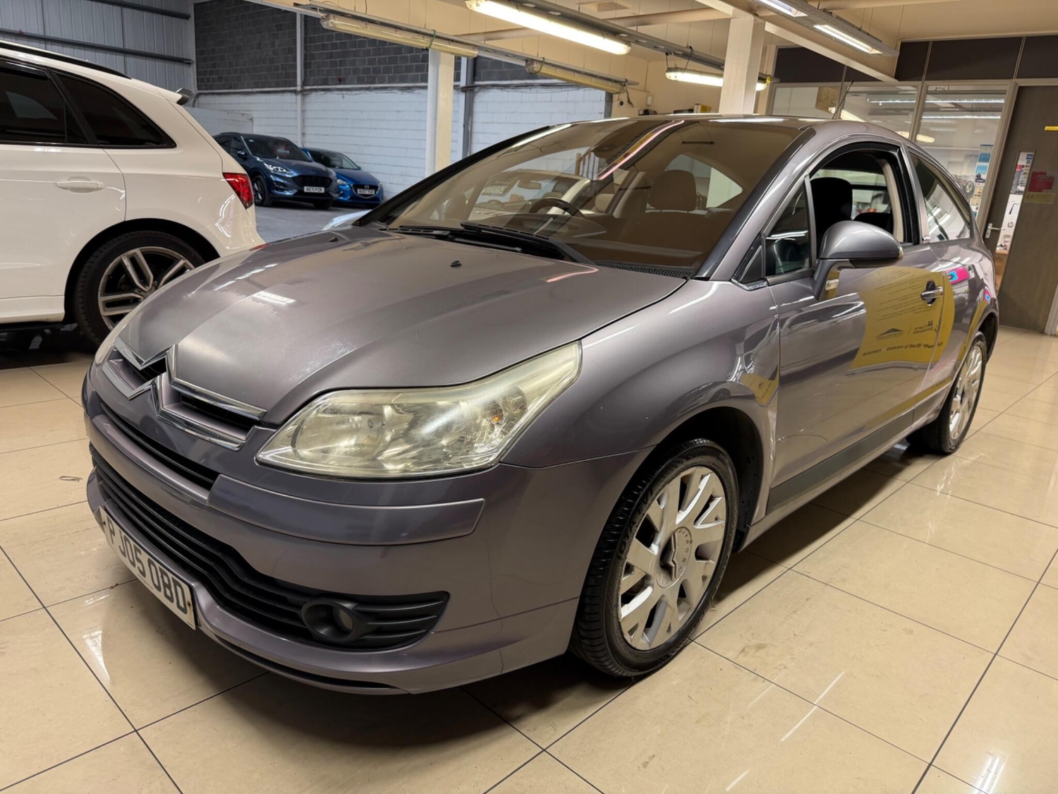 [ berth ]Citroen C4